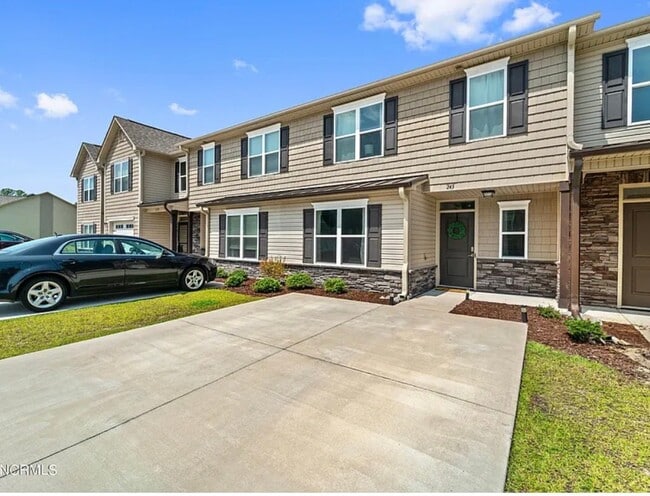 Building Photo - 243 Boyington Pl Rd