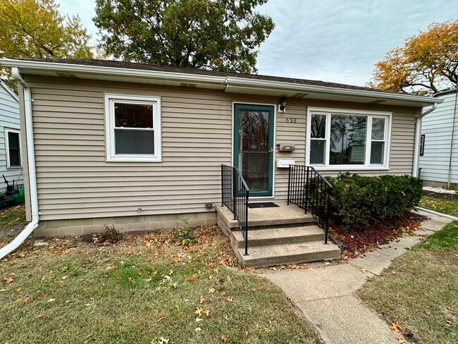 Building Photo - 638 Englewood Ave