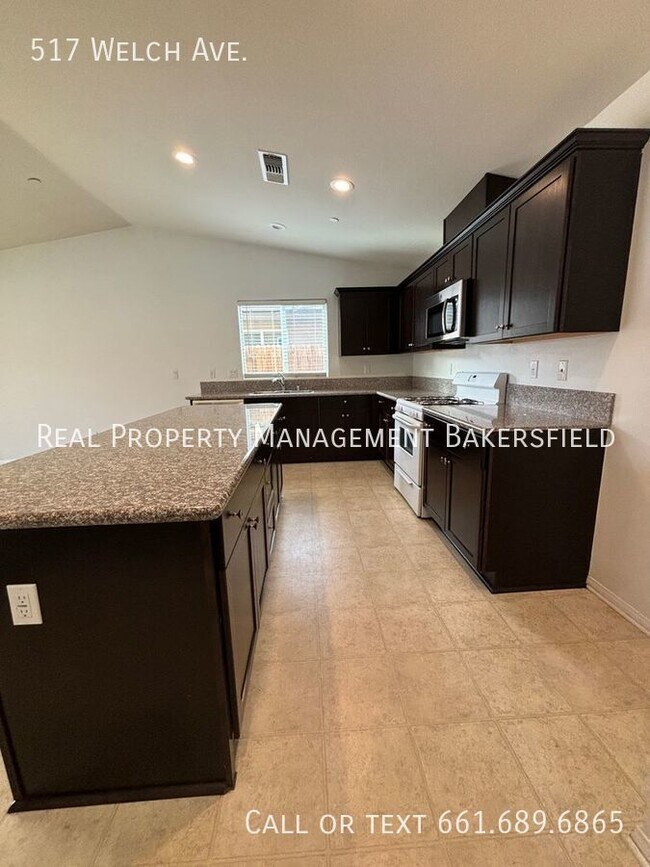 Foto del edificio - 517 Welch Ave