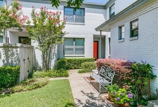 Building Photo - 5028 Lahoma St