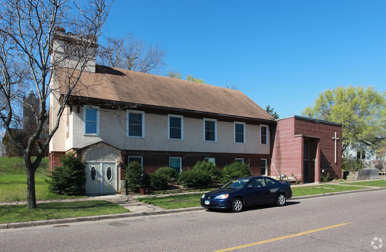 Primary Photo - 1108 2nd Ave