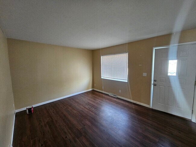 Living Room - 2757 Michaels Dr