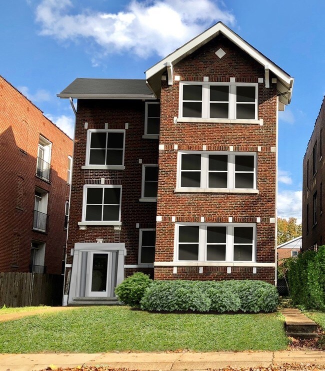 Exterior - 716 Westgate Ave