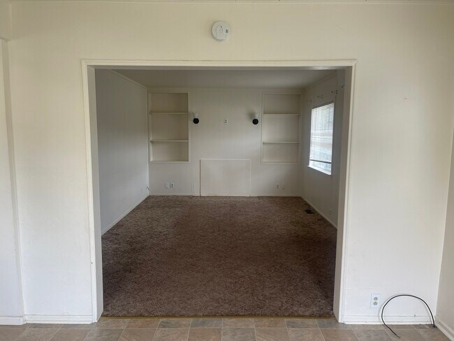 Foto del edificio - 1325 NW Hawthorne Ave