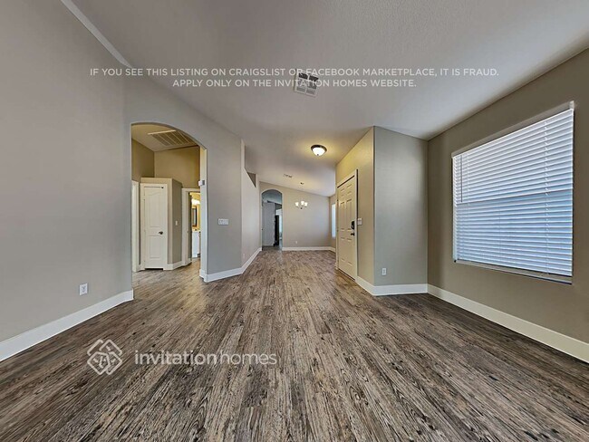 Foto del edificio - 3721 Tiffin Ct