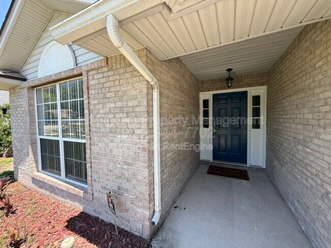 Foto del edificio - 3139 Mountain Ash Rd E