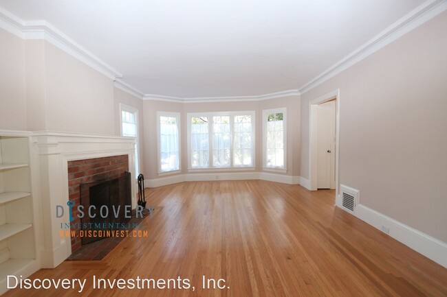 Foto del edificio - 3 br, 2 bath House - 506 Blair Ave.