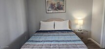 Foto principal - 6708 S Thomas Dr