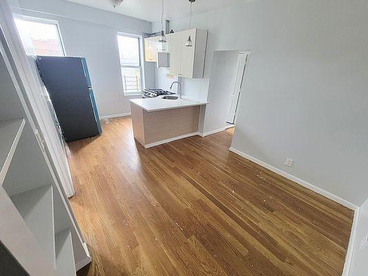 Building Photo - 2 bedroom in Bronx NY 10452