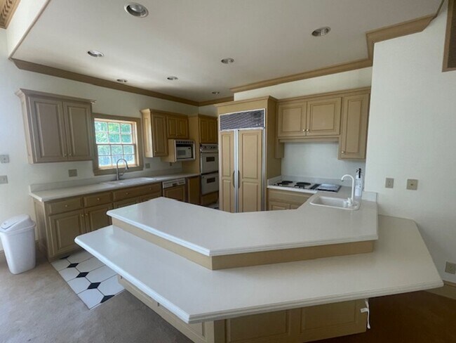 Foto del edificio - Private location overlooking Smiths Bay *2Bed*3bath