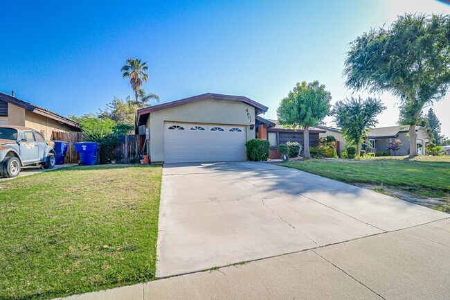 Foto del edificio - Great Laurelglen Home!
