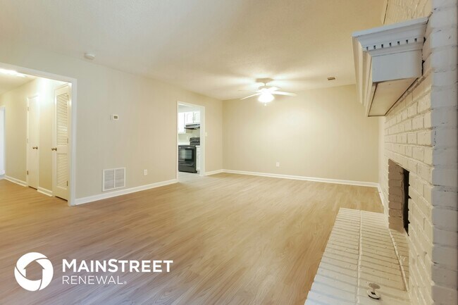 Foto del edificio - 8071 Creekstone Way