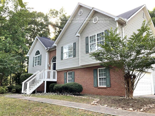 Building Photo - 301 Black Willow Ct