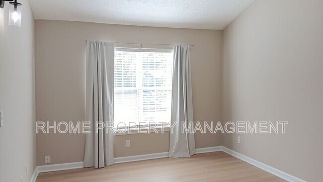 Photo - 218 Quail Run House