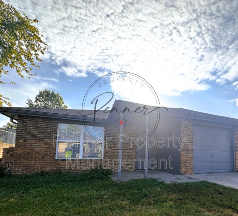 Foto principal - 401-B SE Austin St