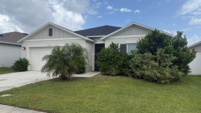 Building Photo - Beautiful 4 bed 2 bath house