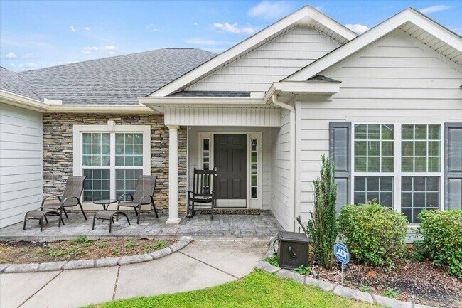 Building Photo - 676 Ventana Dr