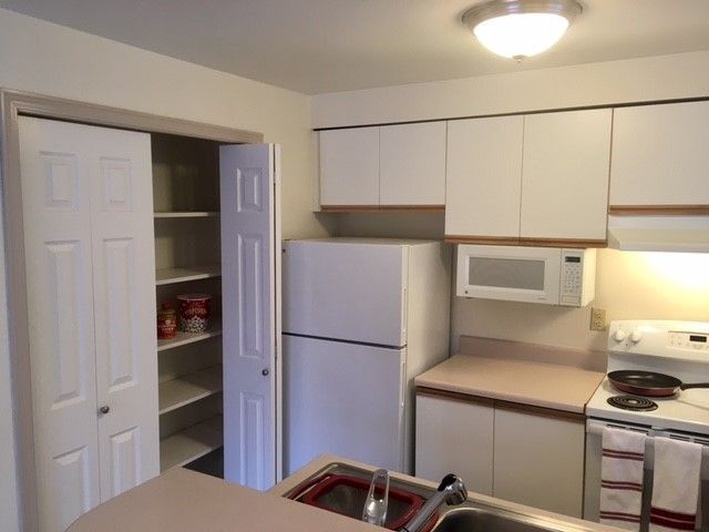 Building Photo - 3 Bed 2 Bath Home