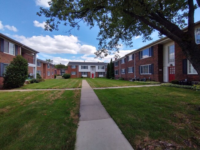 Foto del edificio - 25336 Shiawassee Cir