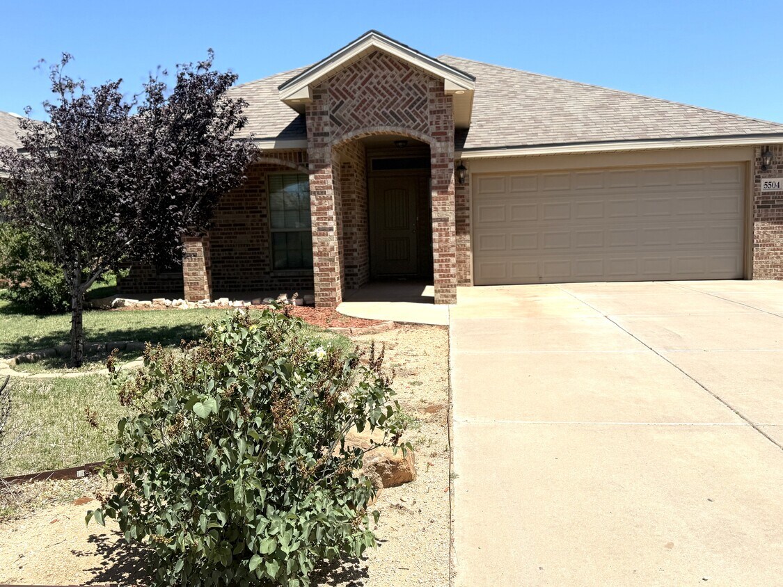 Foto principal - 5504 112th St