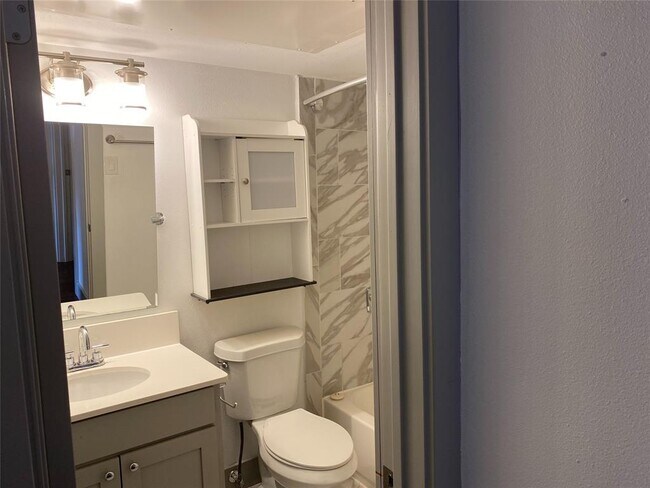 Foto del edificio - 4633 Fairmount St