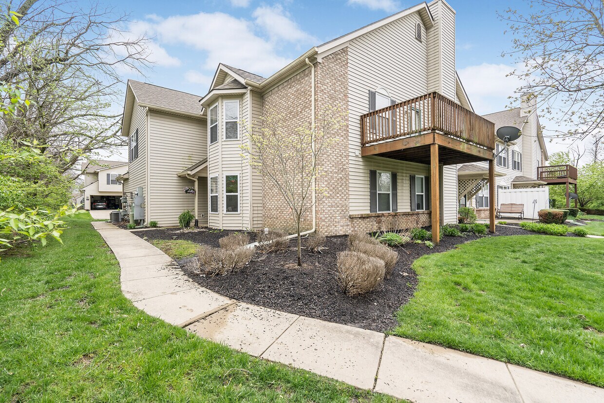 474 Glenn Villa Ln Unit 140, Avon, IN 46123 Condo for Rent in Avon
