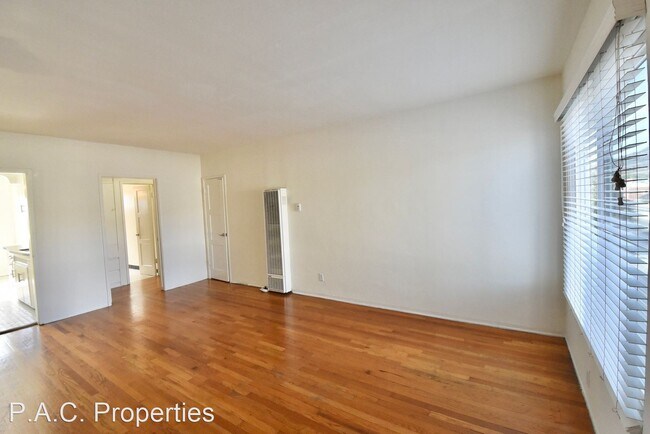 Foto del edificio - 1 br, 1 bath Apartment - 777 North Brand B...