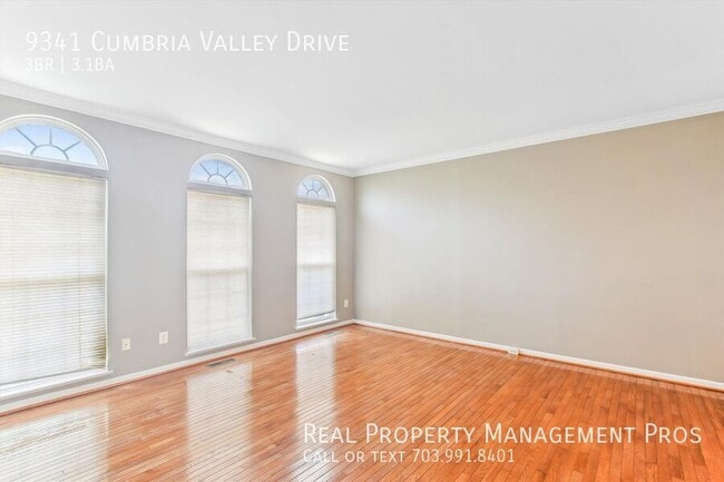 Building Photo - 9341 Cumbria Valley Dr
