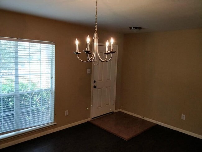 Building Photo - 14010 Marners Ct