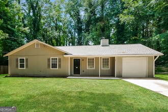 Building Photo - 80 Hunt Ridge Dr