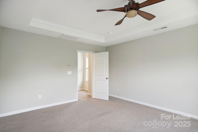 Building Photo - 2169 Grist Mill Dr SW