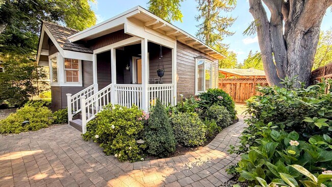 Foto del edificio - 1BD/1BA - Beautifully Updated Willow Glen Home with Mini-Splits, New Bath & Private Patio