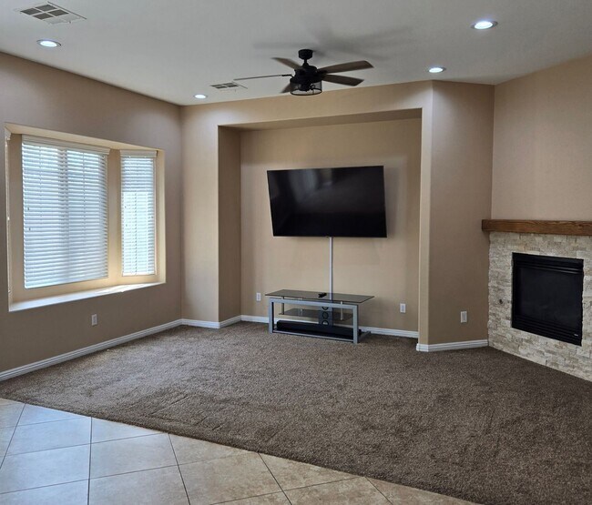 Foto del edificio - Summerlin Tudor Park