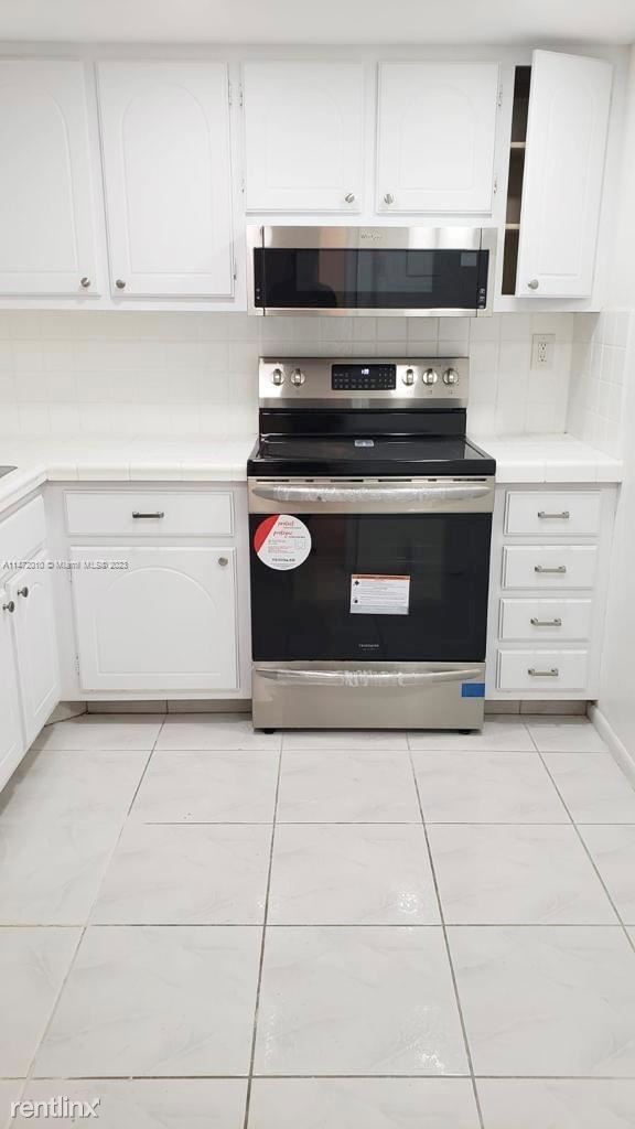 Foto del edificio - 1 br, 1.5 bath Condo - 3215 S Ocean Blvd A...