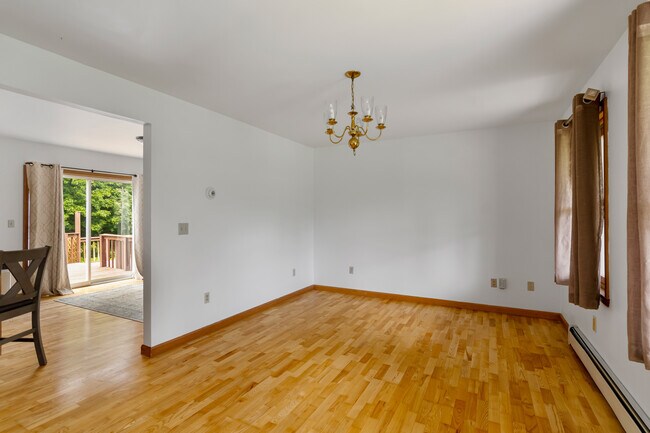 Building Photo - 253 Cherrierville Rd