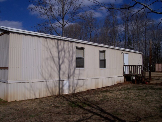 Building Photo - 3179 Baker Rd