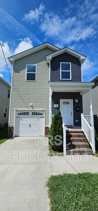 Primary Photo - 1002 Carolina St