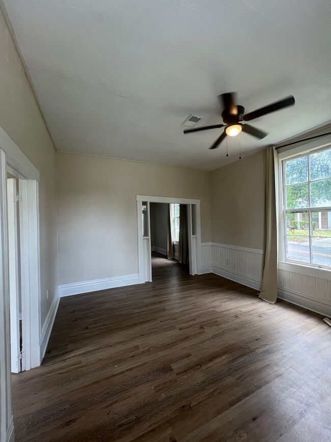 Building Photo - Modern Style Meets Old World Charm