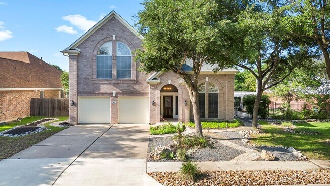 Foto del edificio - 6806 Thistle Hill Way