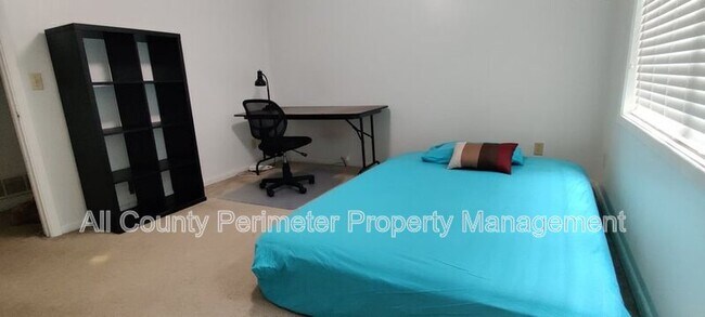 Foto del edificio - 4336 Hickory Wood Ln