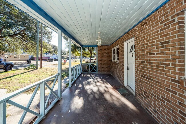 Foto del edificio - 1520 N Avalon Cir