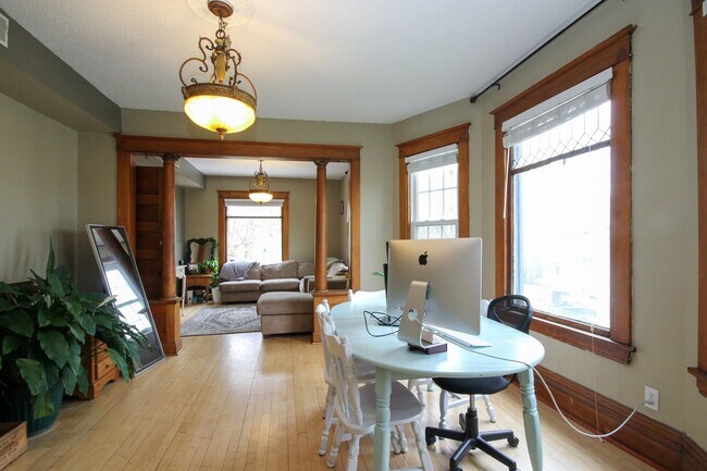 Foto del edificio - 1602 NE Madison St