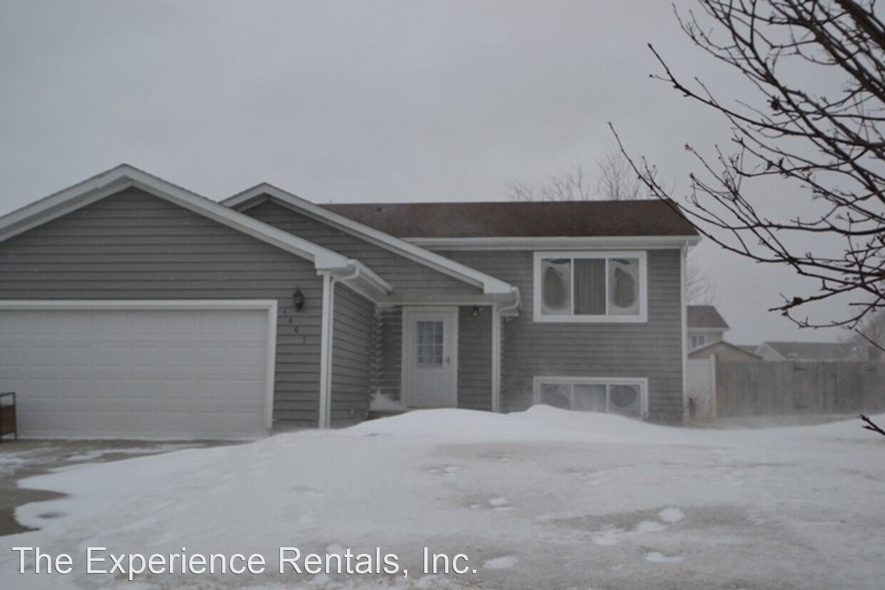 Primary Photo - 5 br, 2 bath House - 1409 W Meadowbrook Trl