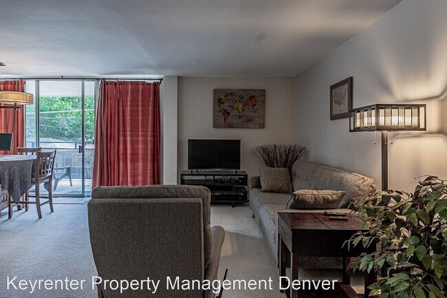 Building Photo - 1 br, 1 bath House - 1200 Vine St Unit 2B