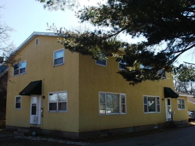 Building Photo - 928 Jackson St