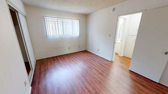 Interior Photo - 740 W. Laconia