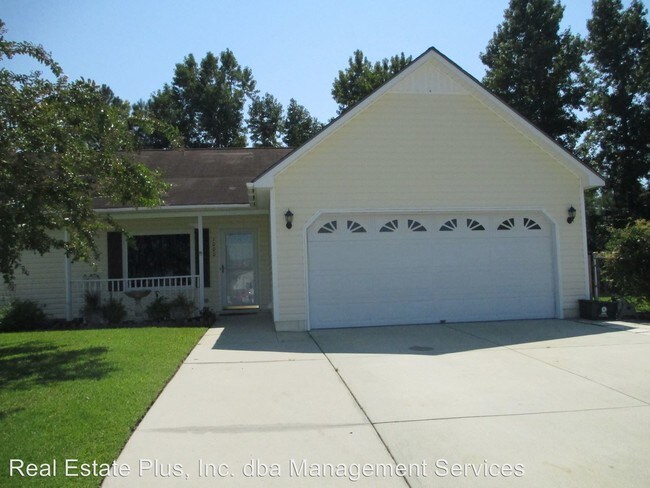 Building Photo - 1000 Locust Ct
