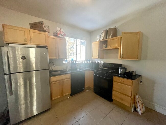 Building Photo - 1743 Commonwealth Ave