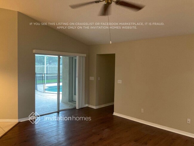 Foto del edificio - 1320 Hatcher Loop Dr