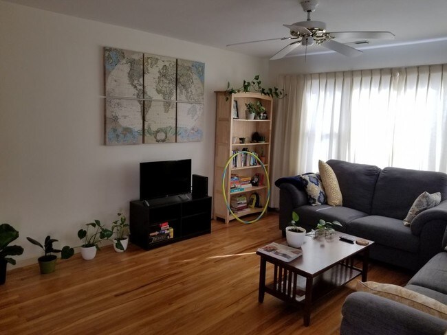 Foto del edificio - 1203 13th St